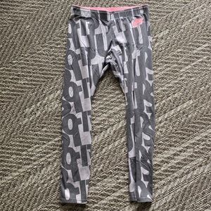 Women’s Nike Just Do It printed leggings. Size M.